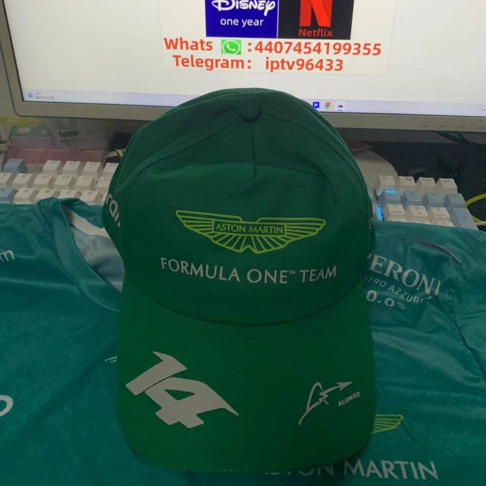 Fashion hat